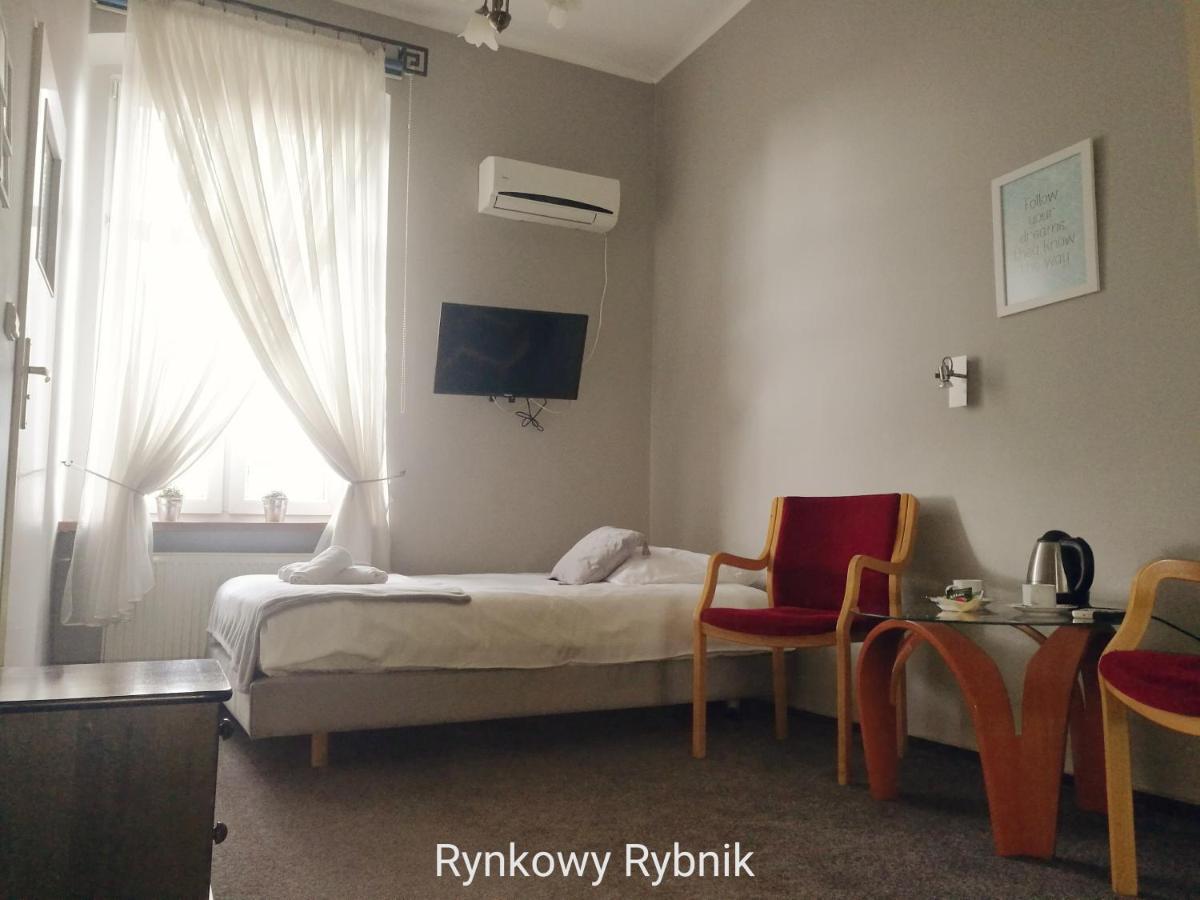 리브니크 Rynkowy 아파트 호텔 외부 사진